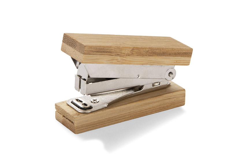 Stapler od bambusa STAPI